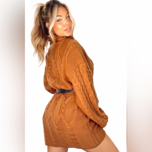 Misguided Aran Knit Sweater dress - Picture 1 of 7